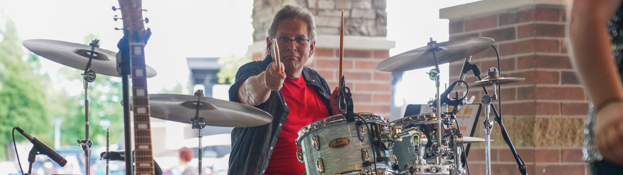 Suds and Sounds Stage